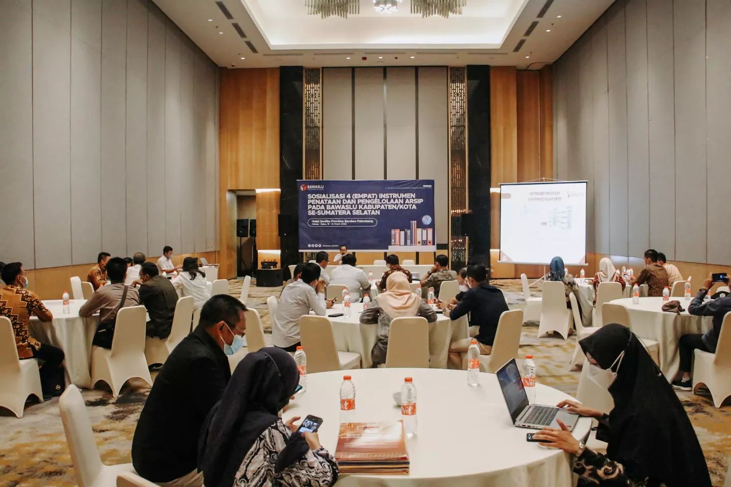 Bawaslu Banyuasin Mengikuti Sosialisasi 4 Instrumen Penataan Dan Pengelolaan Arsip