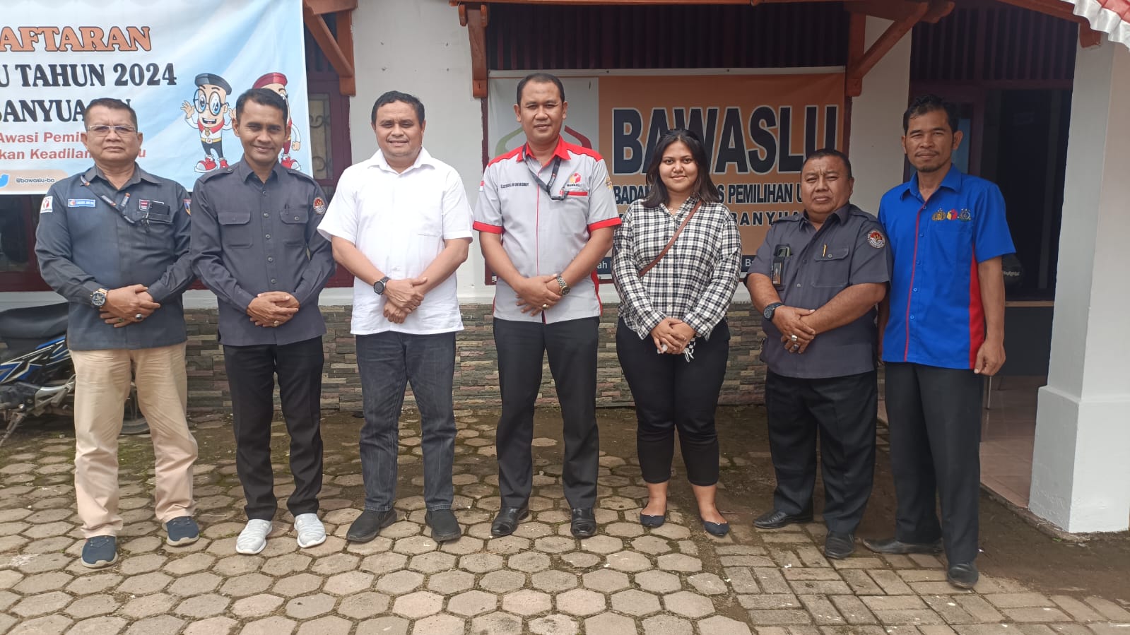 BIN Datangi Kantor Bawaslu Banyuasin