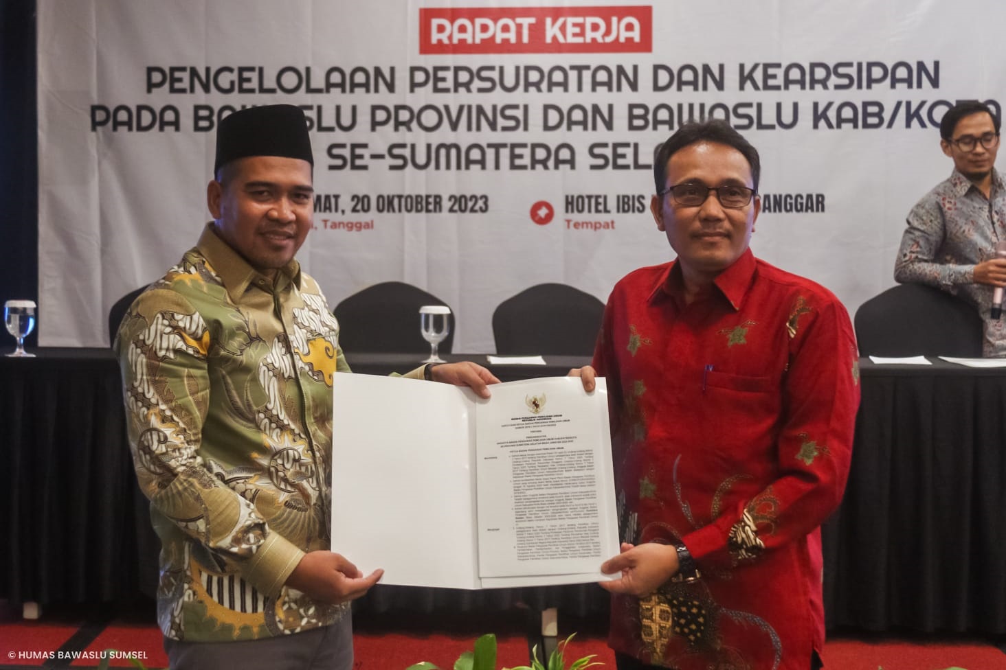 Pentingnya Mengelola dan Merawat Arsip, Raden Zakaria: Hadiri Raker Pengelolaan Persuratan dan Kearsipan