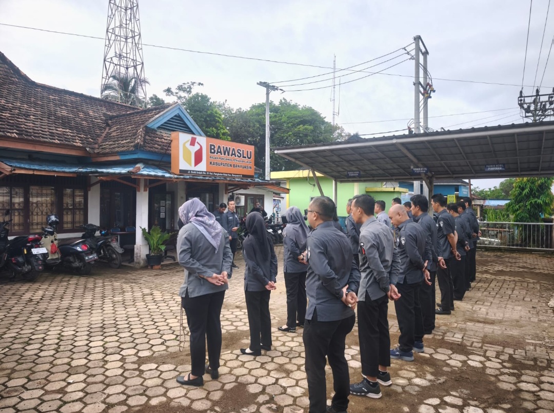 Apel pagi