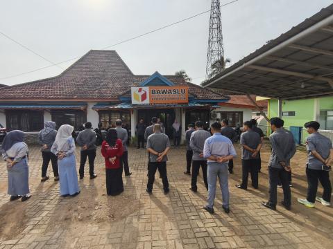 Apel Rutin Senin Pagi 20/10/2025