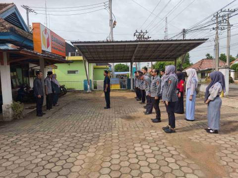 Apel Rutin Senin Pagi 20/10/2025