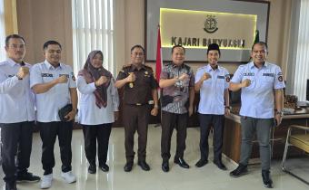 Lakukan Audiensi Bersama Kajari Banyuasin, Siti Holijah:  Perkuat Hubungan Antar Lembaga Untuk Pemilihan Damai 2024