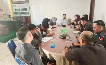Rapat Penguatan Kinerja Kehumasan