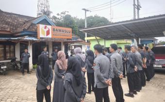 Apel pagi