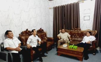 Terima kunjungan